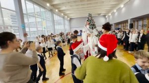 Тульская делегация посетила школу № 59 в Мариуполе