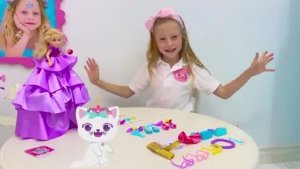 готовятся отпраздновать Хеллоуин