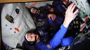 Президент исполнил мечту Вари встретиться с космонавтом из отряда "Роскосмоса".