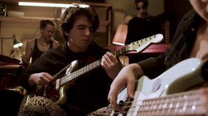 Не спорю На английском Песня 350-ая на канале