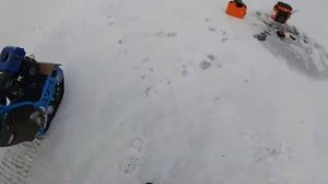 ПЕРВЫЙ ЛЁД 2025-2026! ЛОВЛЯ ОКУНЯ на МОРМЫШКУ. МОТЫЛЬ ему нравится больше! Вся РЫБА из одной ЛУНКИ!