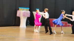 Дети-1, класс Е. Рязанов Иван и Молчанова Милана