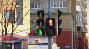 В Твери заработал новый светофор на Смоленском переулке