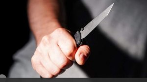 СМИ сообщили о нападении мужчины с ножом на сотрудников ТЦК в Днепропетровске