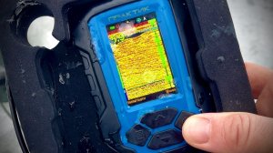 Эхолот сходит сумма, обурили! Бешеный клев на ЧЕРТЕЙ! Именно так выглядит жор рыбы!