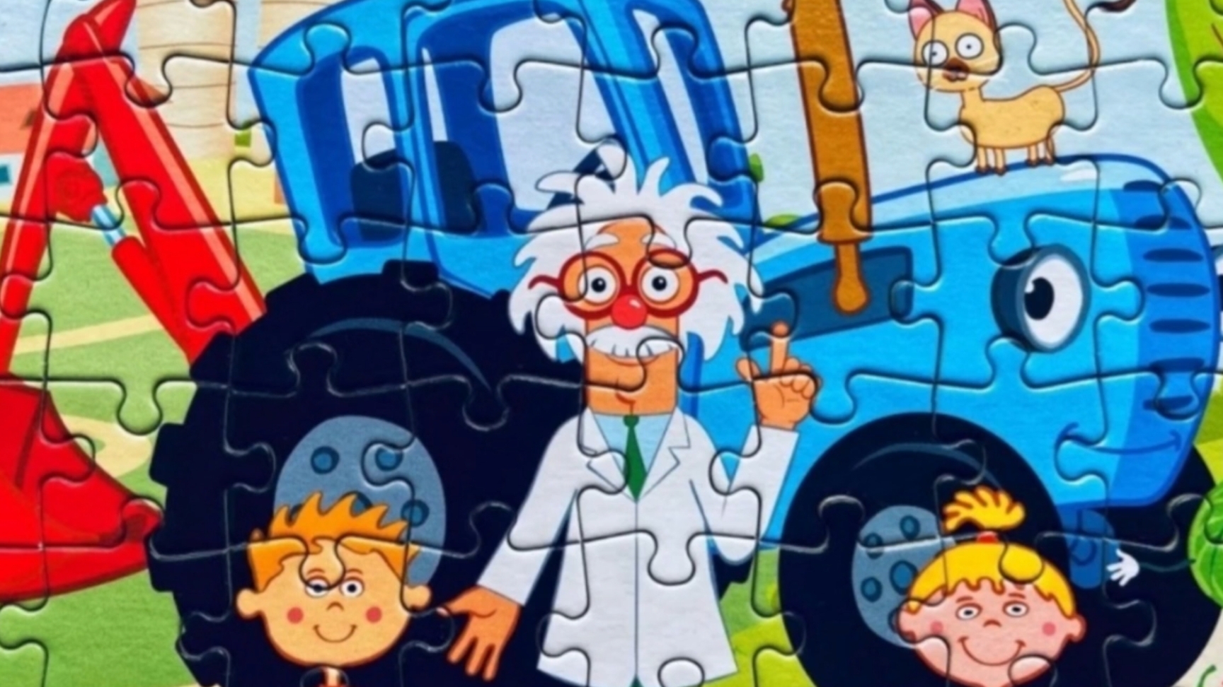 Как собрать пазл с Синим Трактором? 👫 Учимся с Кириллом и Мишей! смотреть онлайн