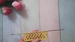 Футболка с сетчатым узором.