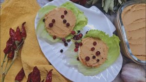 Печёночные паштеты на новогодний стол! 1. Самый простой рецепт паштета! 2. Печёночный рулет с сыром!