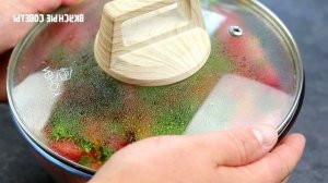 Соседка по даче дала рецепт ЗАКУСКИ из ПОМИДОР! Уже неделю едим и еще хочется!