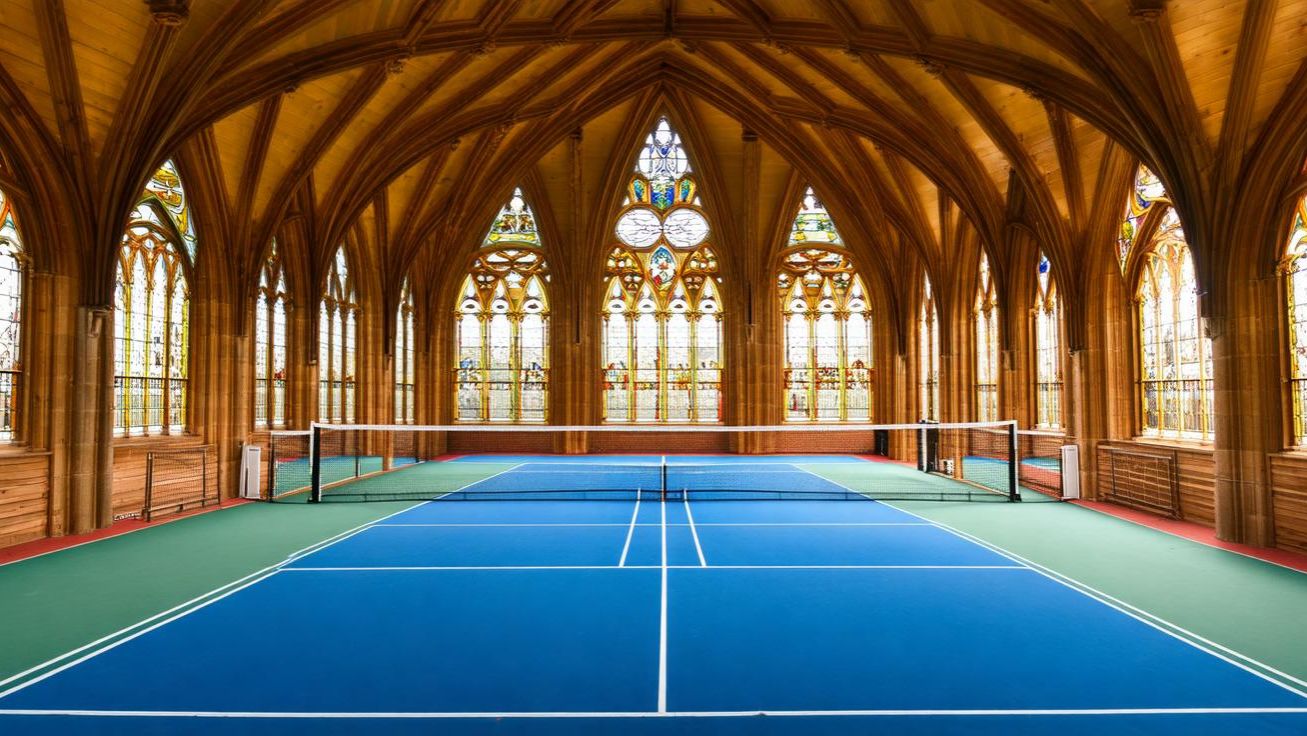 Теннисный корт смотреть онлайн