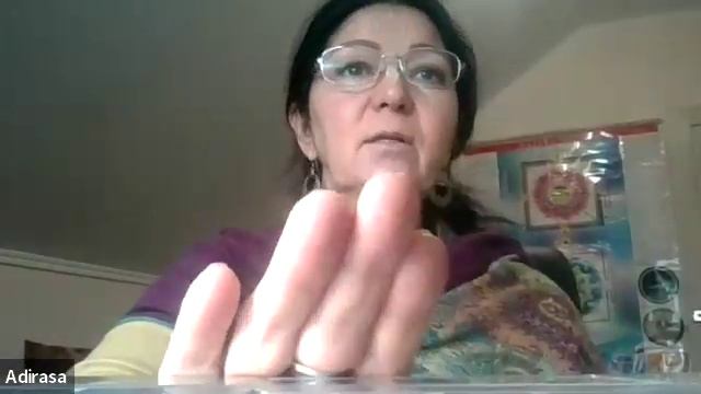 ШБ 2.3.18 лектор Рукмини Прия деви даси (25.12.2025) смотреть онлайн