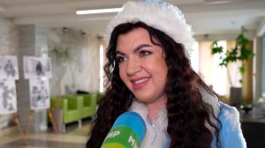 Ведущие Радио «МИР» провели новогоднее представление для детей в РНПЦ онкологии в Минске