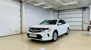 Toyota Camry, 2015 год