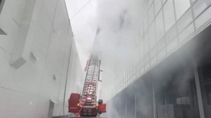 Пожар в бизнес-центре «Варшавская плаза» на юге Москвы ликвидировали