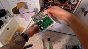 РЕМОНТ бытового газового котла СВОИМИ РУКАМИ/ КОМПАНИЯ KERF