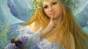 Капли росы на цветах.