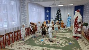 Новогодний утренник во второй группе раннего возраста.mp4