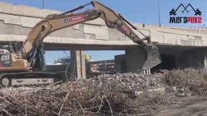 магнитный ковш на экскаватор для демонтажа, работает от магнитного генератора Dynaset