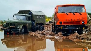 Советские и Российские грузовики ЗИЛ-131, УРАЛ, КАМАЗ, МАЗ по бездорожью.