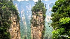 КИТАЙ. ПЕКИН. КАМЕННЫЙ ЛЕС ПАРКА ЧЖАНЦЗЯЦЗЕ