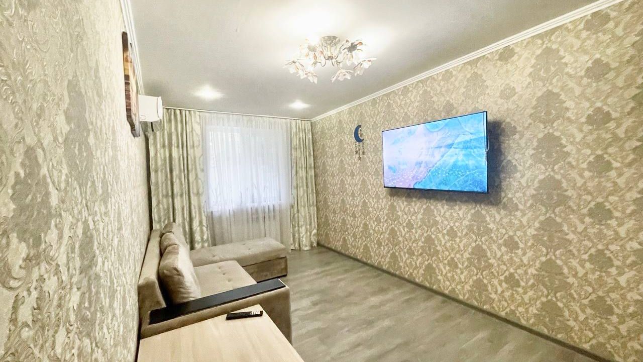 Обзор 2- комнатной квартиры на продажу в Ялте ул. Весенняя смотреть онлайн