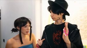 Попала в школу кей-поп дема хантрикс в реальной жизни