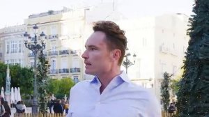 Прости - Прощай Уличный певец тронул Сердца Европейцев Русской песней @ivancalen