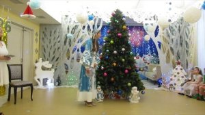 Новогодний утренник в группе "Смайлики"