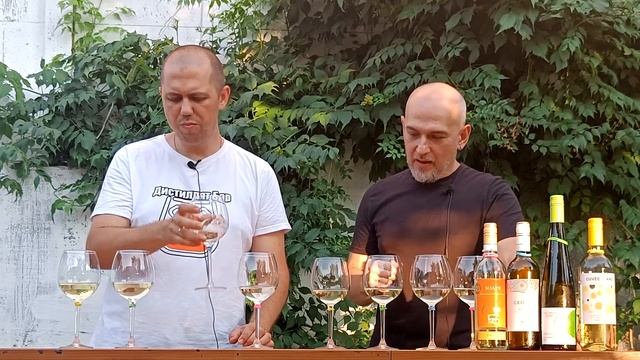 Белые вина из КиБ в районе 400р. При участии @DisTV смотреть онлайн