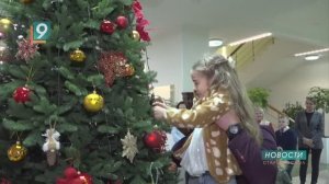 Мастер-класс, сказка и подарки: "Сибагро" зажёг новогодние огни для старооскольских детей