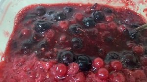 Замороженные ягоды с моего участка.