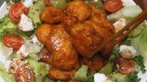 🔥🍲 Мукбанг и Mukbang : ПРАЗДНИЧНАЯ КУРОЧКА И ВОЛШЕБНЫЙ САЛАТ! 🍗🎄 Корейский рождественский микс