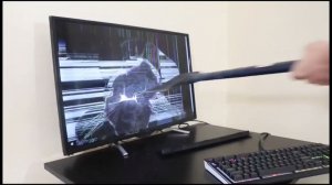 Я очень жестоко уничтожила свой монитор и корпус.