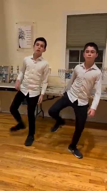 Кошерные танцы