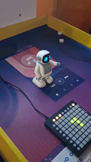 Увлекательное путешествие в РОБОПАРК (зарисовка №7), с космическим путешественником Андреем ЛЭД.