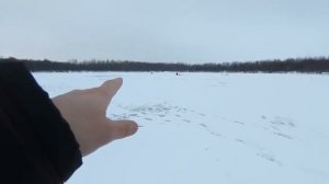 ЭТО НЕ СОН?...ЖОР ЩУКИ НА ЖЕРЛИЦЫ! первый лёд 2025 2026 зимняя рыбалка