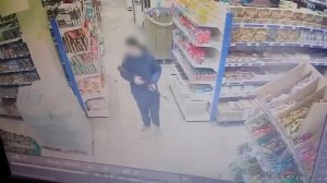 Мужчина открыл стрельбу в торговом центре ДНР: кадры задержания