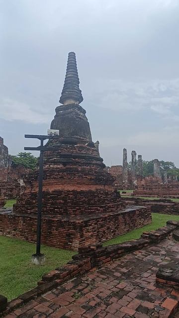 Дождь в Аюттае — как включить «режим истины» смотреть онлайн