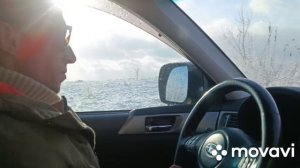 Музей замело снегом. Все деревья покрылись инеем.Немного забуранило дорогу.