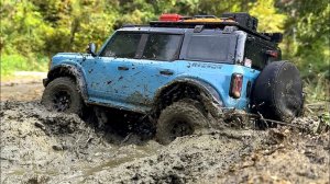 ВИДЕО ПРО МАШИНКИ НА РАДИОУПРАВЛЕНИИ ПРОЕЗЖАЕМ ПО ГРЯЗИ И ВОДЕ ИГРУШКИ МАШИНКИ