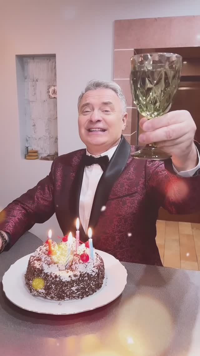 День рождения Мамы: Самый лучший День в Году 🎁 Настроение: ❤️Александр Добронравов #деньрождения смотреть онлайн