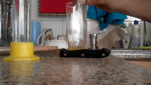 Как влияет алкоголь на белОк. Эксперимент смотреть онлайн