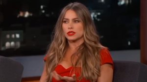 София Вергара хочет, чтобы женщины перестали флиртовать с её женихом