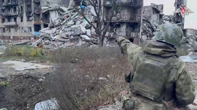 СВО День 1400: Ликвидированная группа боевиков ВСУ в Красноармейске ДНР смотреть онлайн