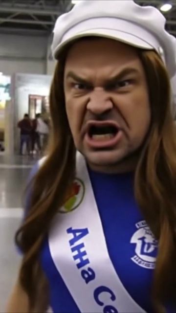 Кто работает на выставке?  шок-концовка