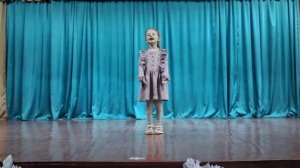 Корней Чуковский ЕЛОЧКА - Безверхова Дарья, воспитанница театральной студии ДЕБЮТ