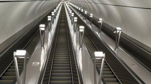 В Петербурге открыли две новые станции метро