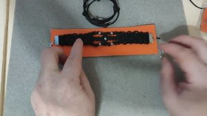 Мужские браслеты.