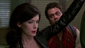 Прости Джефф, он новенький и тупой - "Люди в чёрном 2"