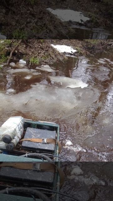 По затопленному лесу на полноприводном мотоцикле №246в смотреть онлайн